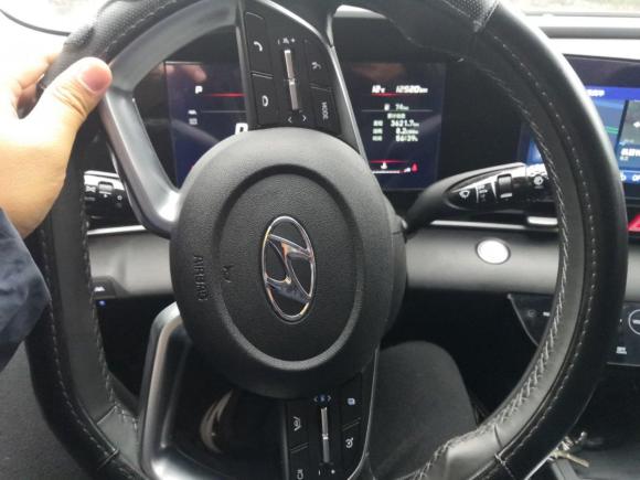 [南通·苏F] 二手现代伊兰特2021款 1.5L CVT LUX尊贵版