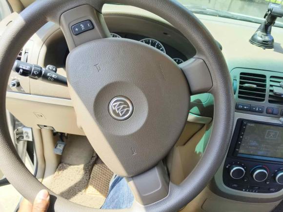 [苏州·苏E] 二手别克别克GL82014款 2.4L 舒适版