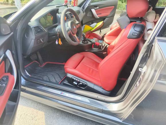 [上海·苏H] 二手宝马宝马2系2019款 225i 尊享型 M运动套装