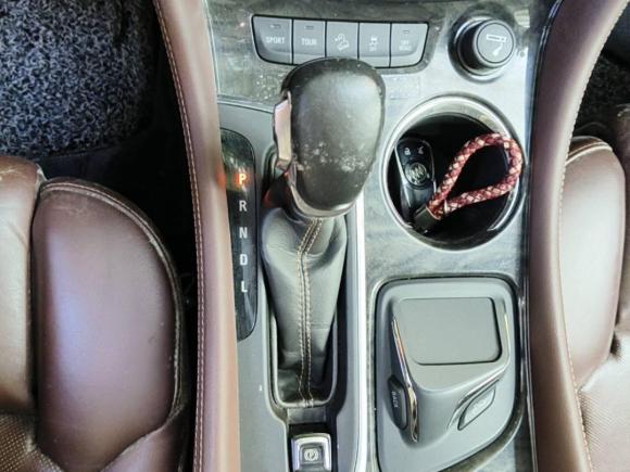 [上海·浙E] 二手别克昂科威2014款 28T 四驱全能运动旗舰型