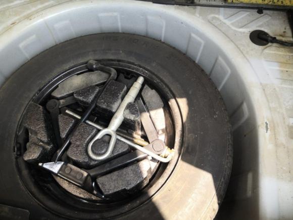 [合肥·皖A] 二手名爵名爵32013款 1.5L AMT精英版