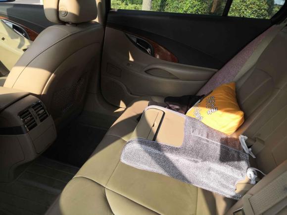 [无锡·苏B] 二手别克君越2012款 2.4L SIDI豪雅版