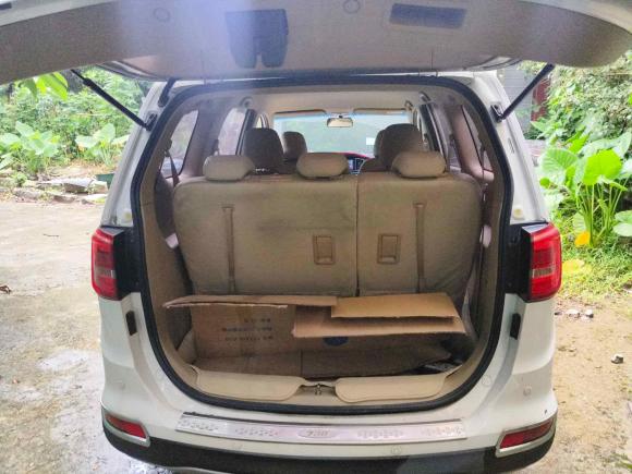 [广州·粤A] 二手宝骏宝骏7302016款 1.5L 手动舒适型 7座 国V