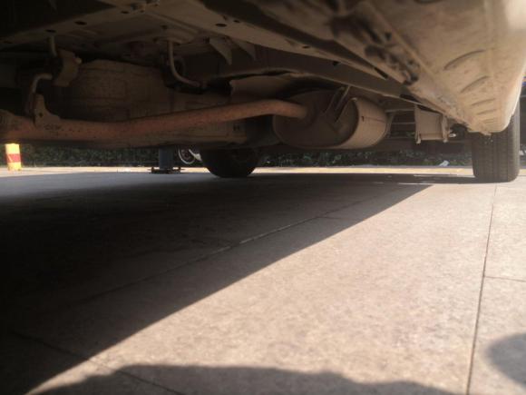 [济南·鲁A] 二手日产日产NV2002011款 1.6L 232座 尊雅型