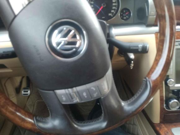 [南通·苏F] 二手大众辉腾2012款 3.0L 商务型