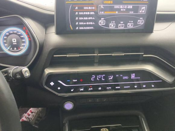 [南通·皖H] 二手众泰众泰T5002018款 1.5T 自动智能互联尊贵型