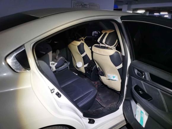 [上海·吉A] 二手斯巴鲁力狮2016款 2.5i 全驱荣耀版