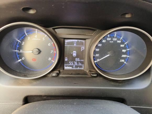 [武汉·鄂A] 二手东风风行景逸X52016款 1.6L CVT豪华型