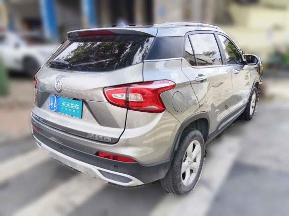 [佛山·粤A] 二手宝骏宝骏5102017款 1.5L 自动时尚型