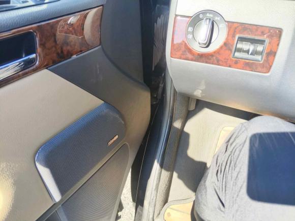 [上海·沪A] 二手大众迈特威2012款 2.0TSI 四驱尊享版