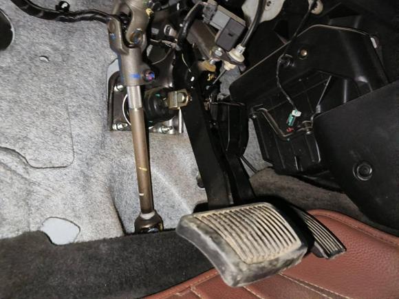 [西安·陕A] 二手起亚起亚K22012款 两厢 1.4L AT 炫酷纪念版