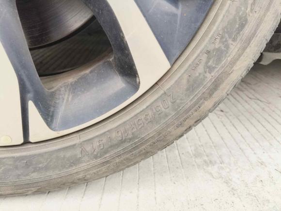 [武汉·鄂D] 二手雪佛兰科鲁泽2022款 轻混 RS 330T 自动畅快版