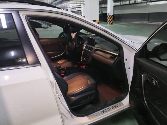 [杭州·浙A] 二手奔腾奔腾X802017款 1.8T 自动运动型