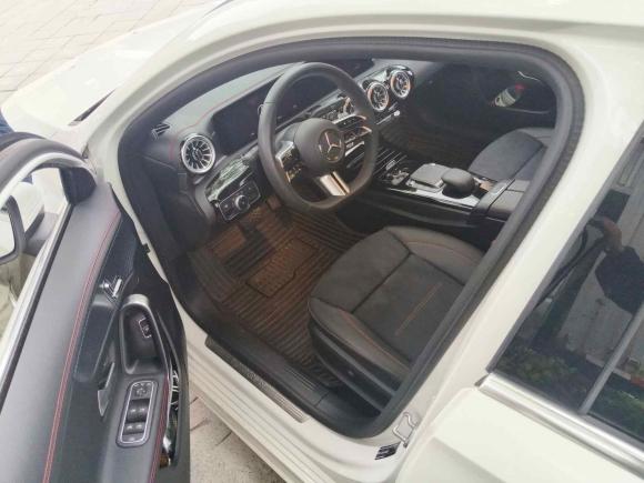 [杭州·赣E] 二手奔驰奔驰A级2023款 A 200 L 时尚型