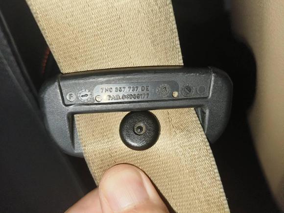 [西安·陕U] 二手大众途安2011款 1.4T 手动智尚版5座