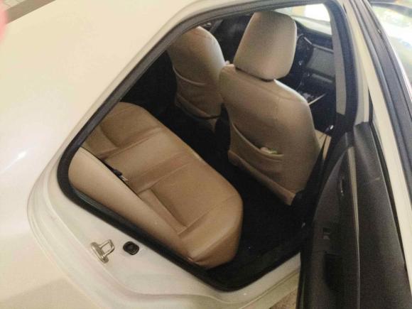 [南昌·赣A] 二手丰田雷凌2016款 双擎 1.8H GS E-CVT精英天窗版