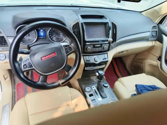 [济南·鲁A] 二手哈弗哈弗H92015款 2.0T 四驱标准型 7座
