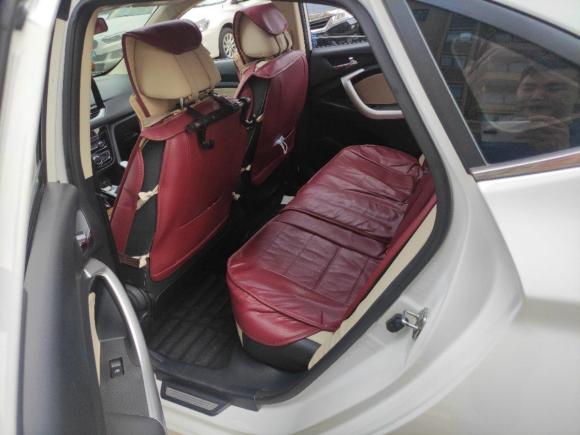 [武汉·鄂A] 二手长安悦翔V72016款 1.6L 手动乐享型 国V