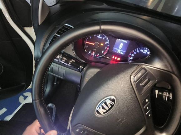 [成都·川A] 二手起亚起亚K32013款 1.6L 手动GLS