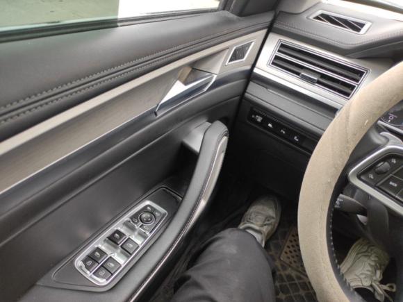 [合肥·皖A] 二手众泰大迈X72017款 上进版 2.0T DCT天山型