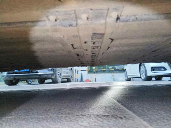 [青岛·鲁B] 二手长安长安UNI-K 智电iDD2022款 蓝鲸iDD 130km 1.5T 卓越型