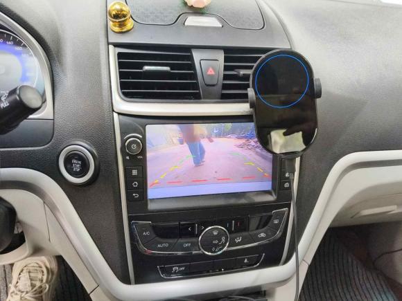 [广州·粤S] 二手吉利汽车帝豪2016款 三厢 1.5L CVT豪华型