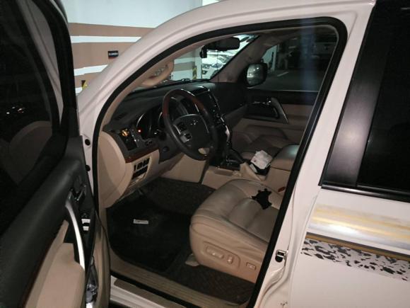 [青岛·鲁U] 二手丰田兰德酷路泽2012款 4.6L 自动VX-R