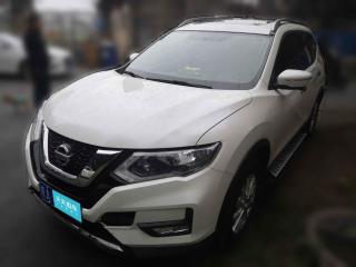 日产奇骏2017款2.0LCVT舒适版2WD