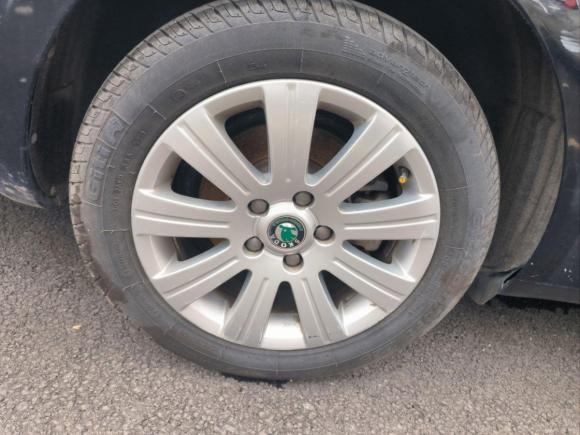 [深圳·粤B] 二手斯柯达昊锐2012款 1.8TSI 自动优雅版