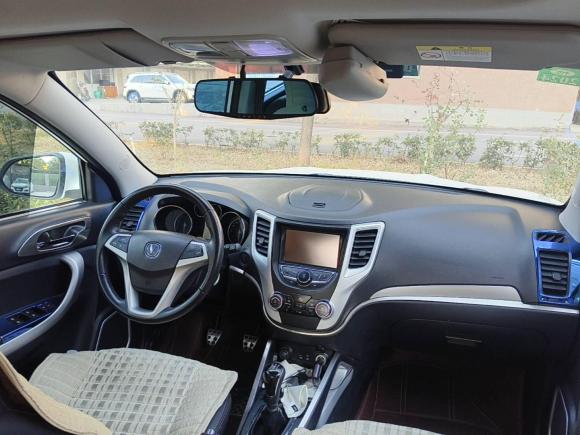 [济南·鲁A] 二手长安长安CS352016款 1.6L 手动豪华型 国IV