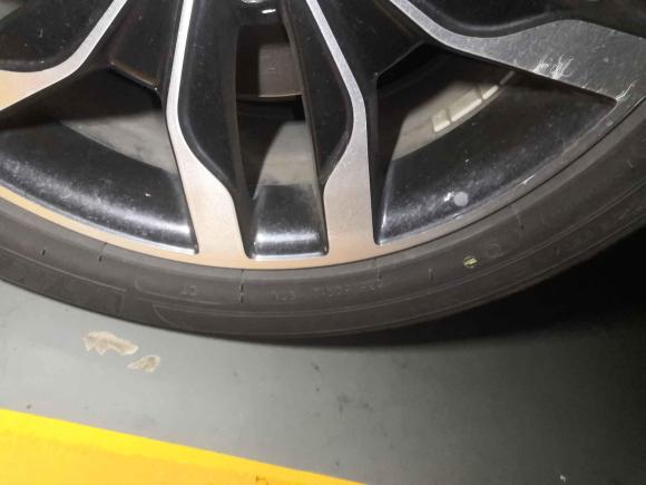 [成都·川A] 二手荣威荣威RX52018款 20T 两驱手动互联网智尊版