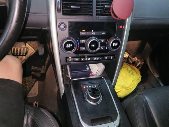 [温州·浙C] 二手路虎发现神行2017款 2.0T SE