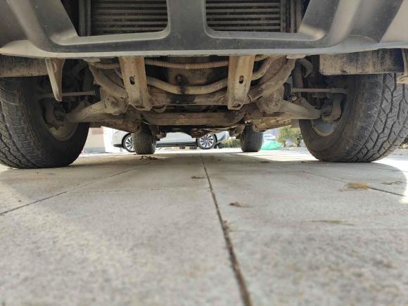 [济南·鲁A] 二手江铃驭胜S3502013款 2.4T 自动两驱柴油豪华版5座