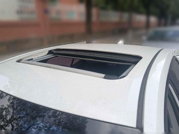 [芜湖·皖B] 二手丰田卡罗拉2017款 改款双擎 1.8L E-CVT精英版