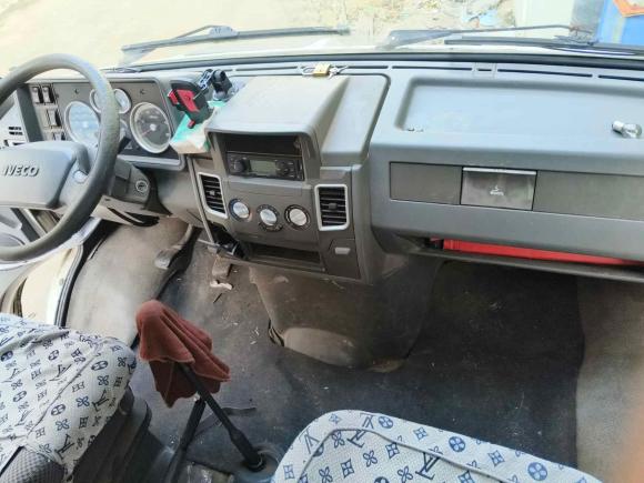 [上海·沪A] 二手依维柯依维柯得意2014款 2.8T-V35 NJ5044XXYQ3A43S4