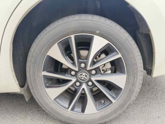 [成都·川A] 二手丰田雷凌2018款 185T CVT尊贵版 国V