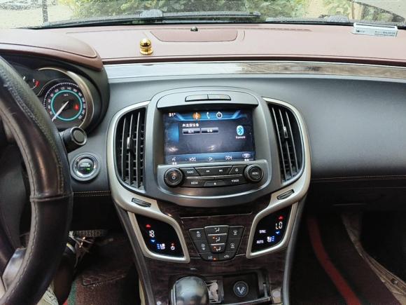 [上海·沪A] 二手别克君越2013款 2.4L SIDI精英舒适型