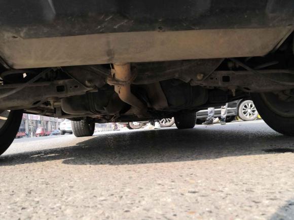 [成都·川A] 二手陆风陆风X72015款 2.0T 全景尊贵版