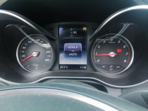 [上海·沪D] 二手奔驰奔驰GLC2017款 GLC 260 4MATIC 豪华型