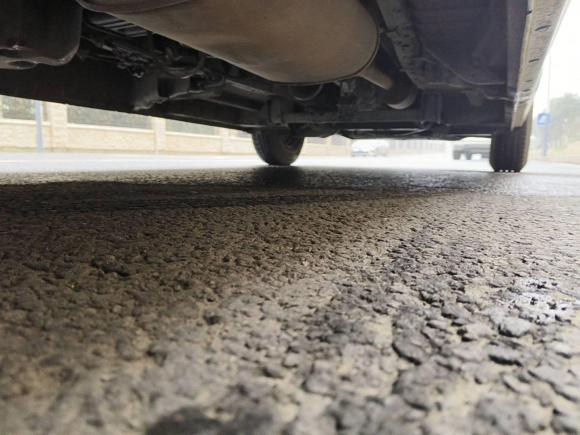 [无锡·苏U] 二手金龙凯锐浩克2021款 2.0L畅运标准6座平顶1TZS