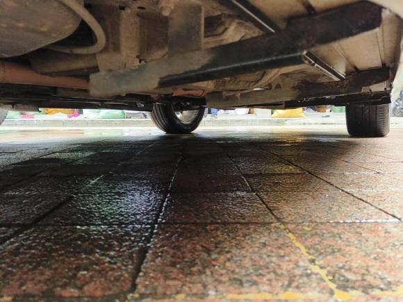 [佛山·粤Y] 二手Jeep指南者2013款 2.4L 四驱豪华版