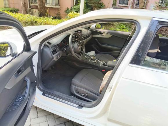 [上海·沪C] 二手奥迪奥迪A4L2018款 30周年年型 40 TFSI 进取型