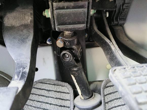 [上海·沪M] 二手依维柯依维柯褒迪2017款 2.5T尊享A37客车高顶6-7座47Z5