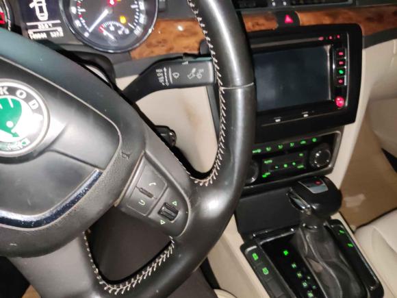 [南昌·赣A] 二手斯柯达昊锐2012款 1.8TSI 自动贵雅版