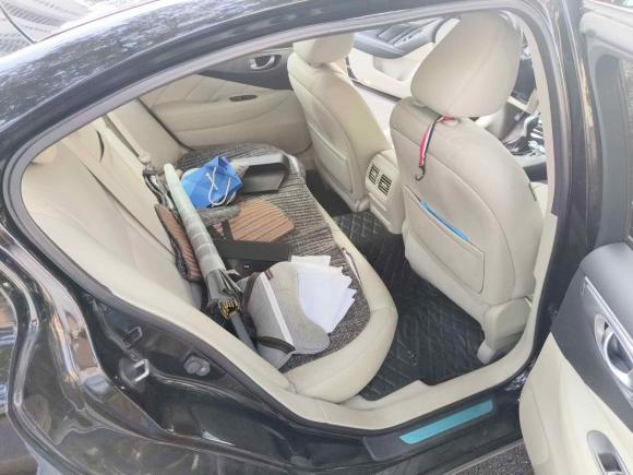 [南京·苏A] 二手英菲尼迪英菲尼迪Q50L2016款 2.0T 进取版