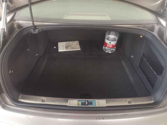 [武汉·鄂A] 二手大众辉腾2011款 3.6L V6 5座加长商务版