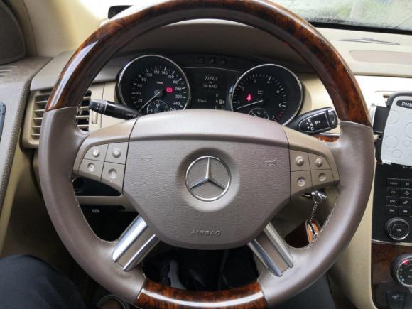 [深圳·粤B] 二手奔驰奔驰R级2009款 R 300 L 豪华型