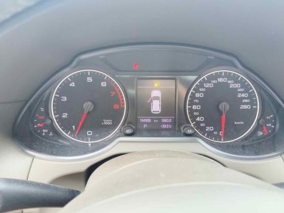 [佛山·粤E] 二手奥迪奥迪Q52011款 2.0TFSI 舒适型