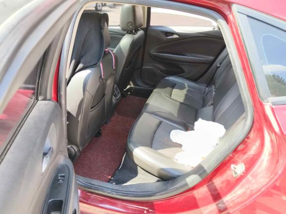 [芜湖·皖B] 二手别克威朗2018款 三厢 20T 双离合领先型