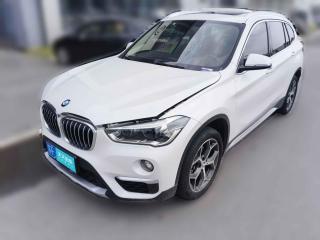 宝马宝马X12019款 sDrive18Li 尊享型